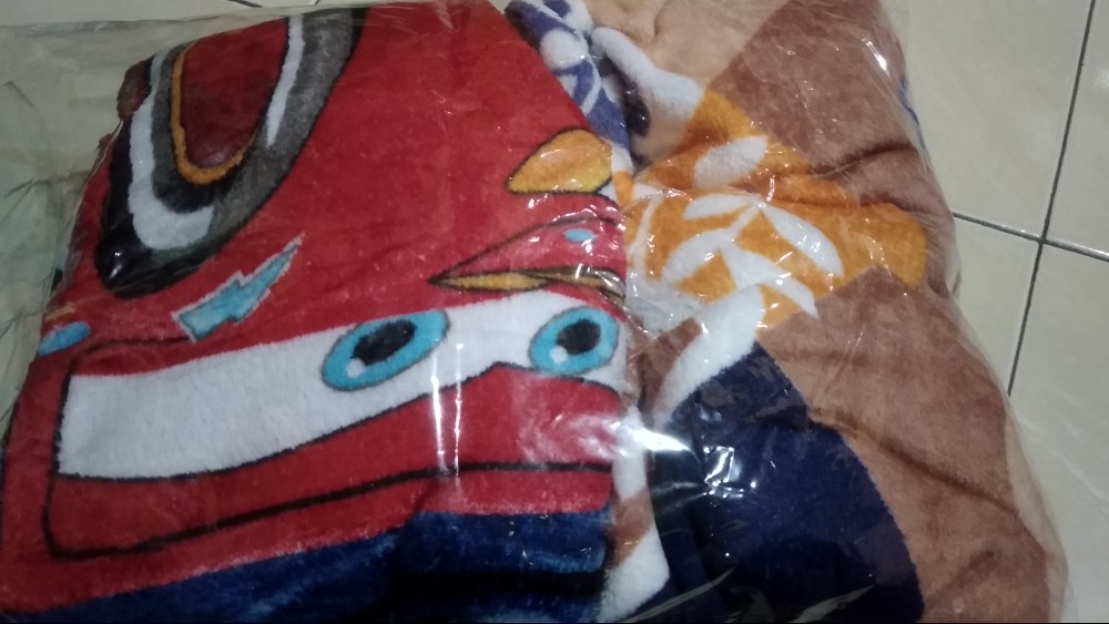 Selimut Anak Karakter Bulu Halus Super Lembut Uk 175cm X 120cm