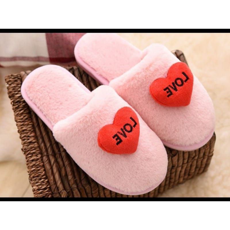 Sandal Rumah Wanita Sandal Slop bulu Boneka Love