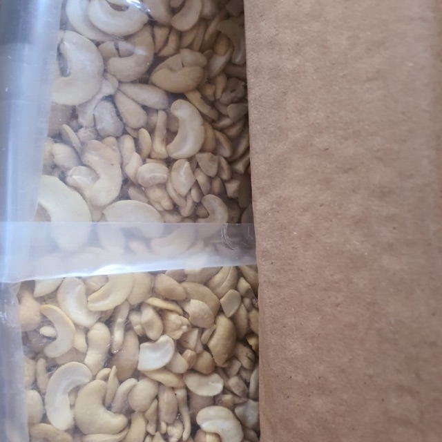 Cashew Nut / Kacang Mede Mentah 1 kg