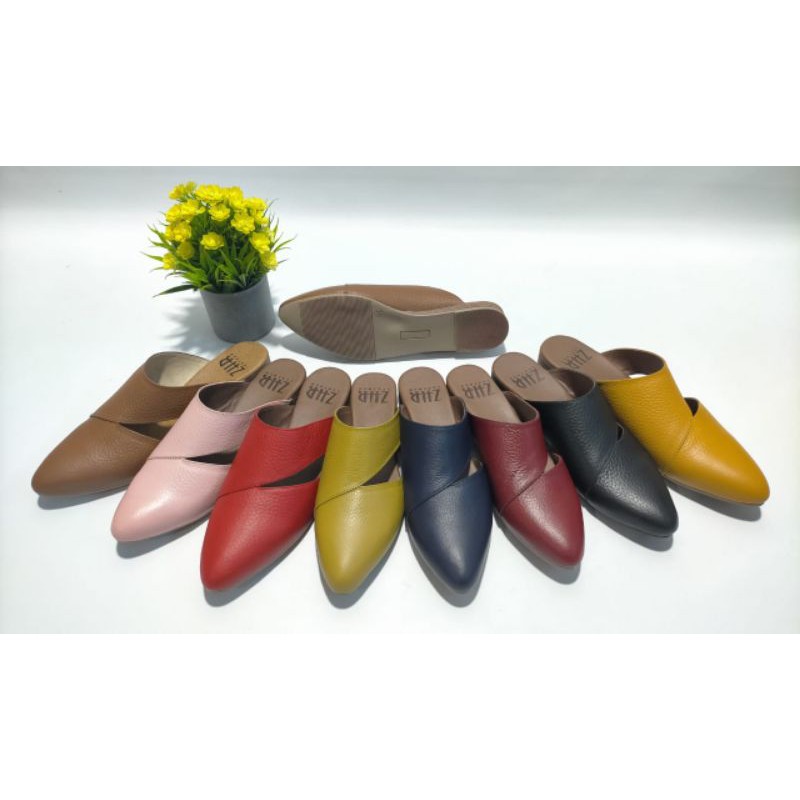 Bustong kulit wanita ori