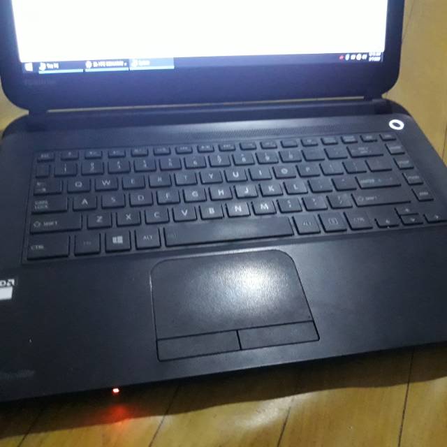 TOSHIBA C40D