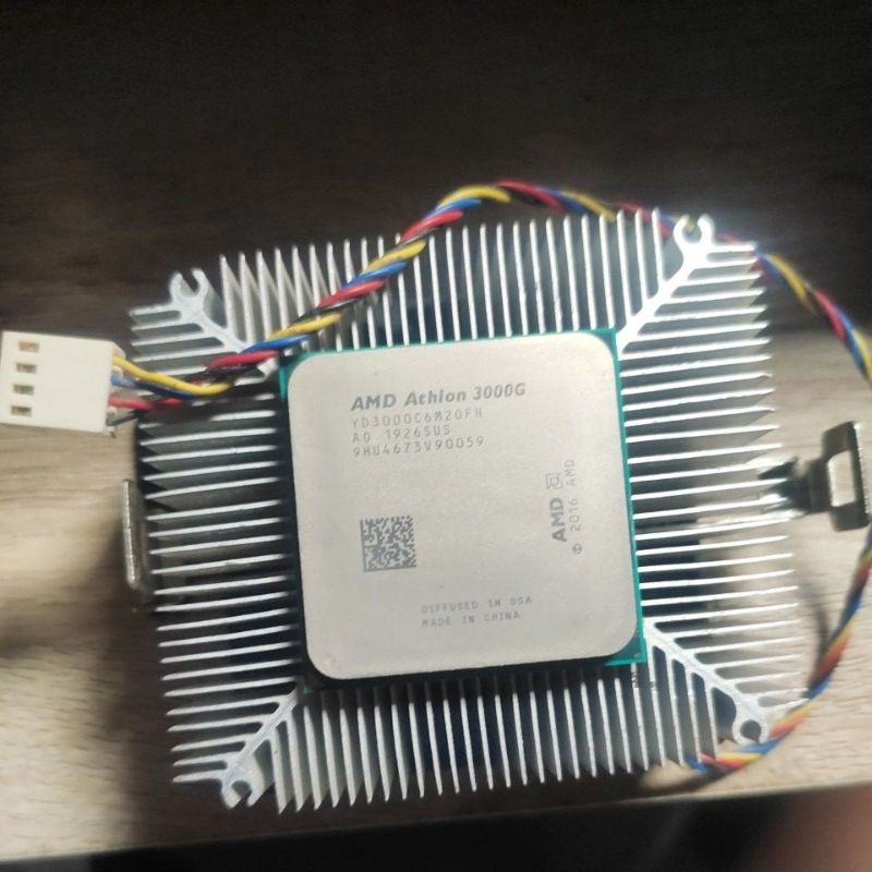 AMD Athlon 3000g Second