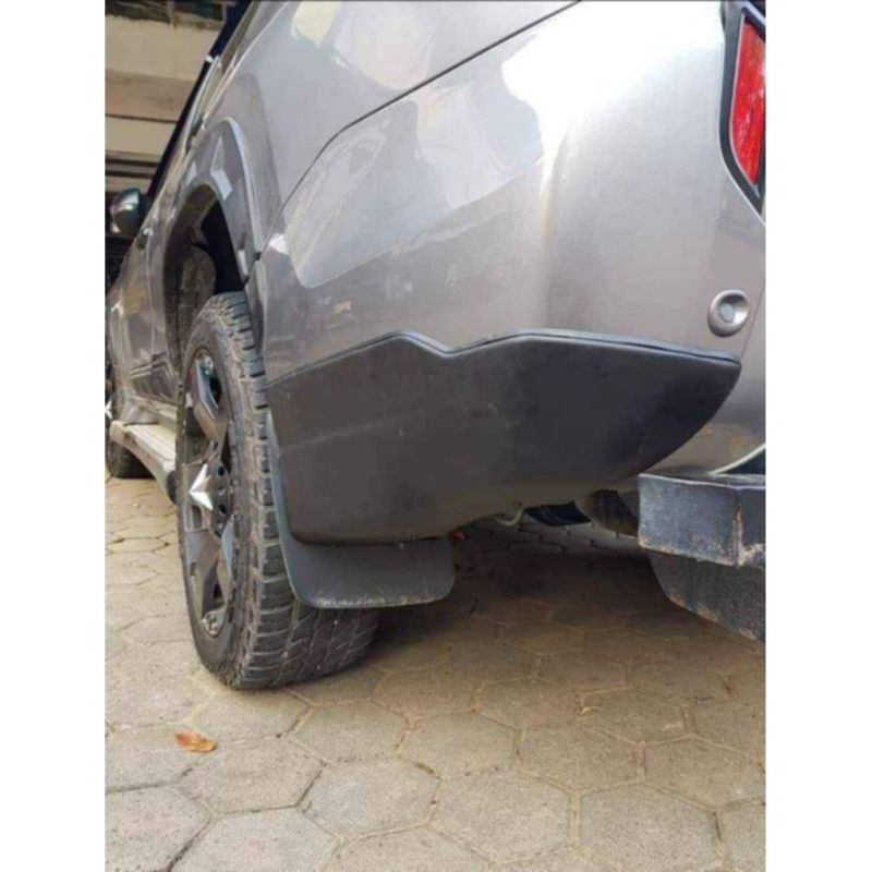 BODY BELAKANG PAJERO SPORT KIRI-KANAN 2017-2020