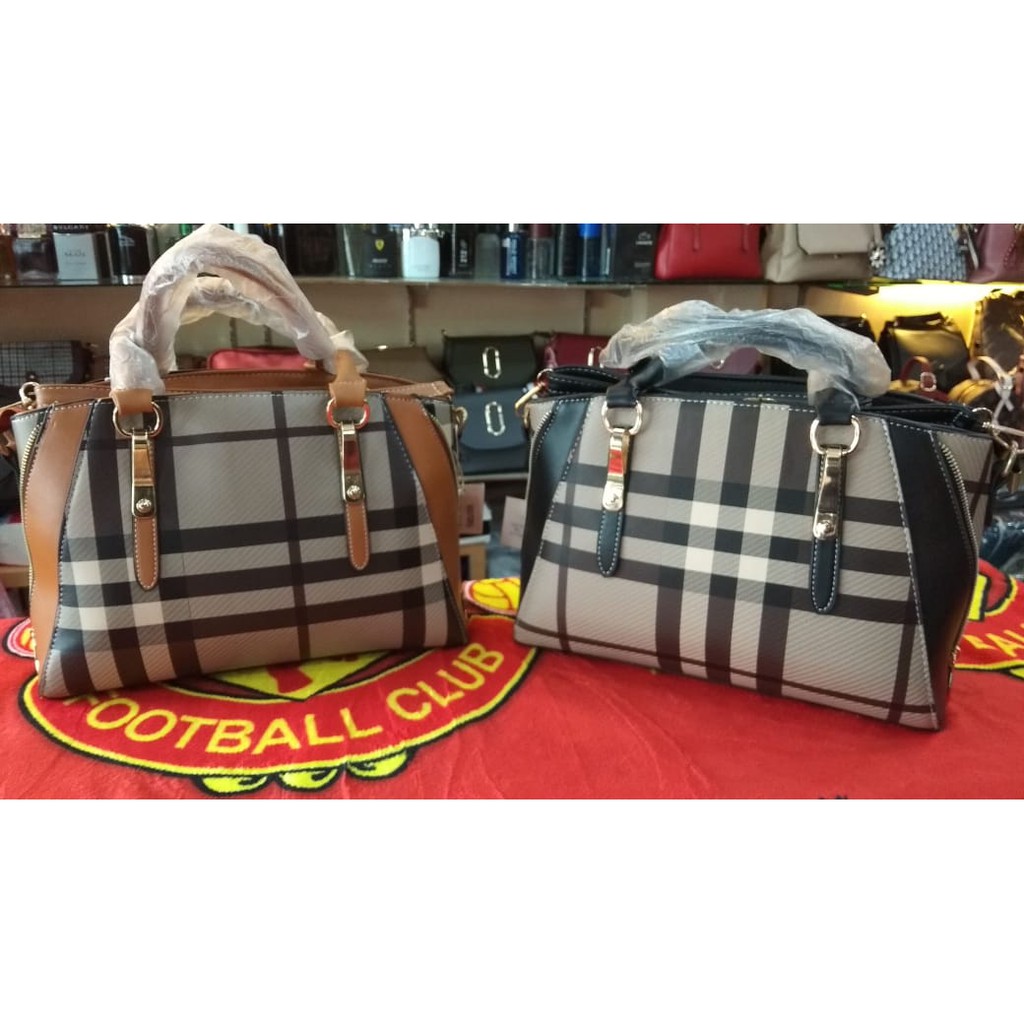 TAS FASHION B*RBER** KOTAK KOTAK TAS KEKINIAN TAS BRANDED TAS IMPORT TAS WANITA TAS BERKUALITAS