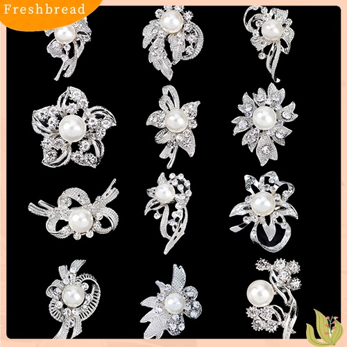 [ TERLARIS]12 Pcs Women Faux Pearl Rhinestone Flower Brooch Pins Bridal Scarf Lapel Decor