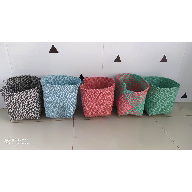 Cover pot warna Diameter 20 cm Tinggi 20cm