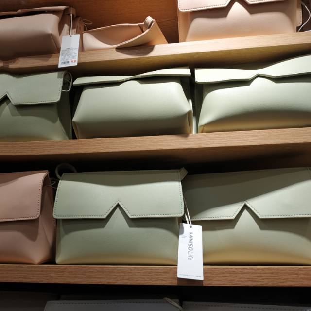 Tas miniso / tas selempang / tas wanita