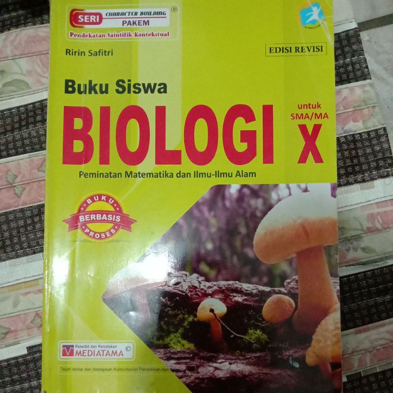

BIOLOGI KELAS 10 SMA/MA K13 REVISI