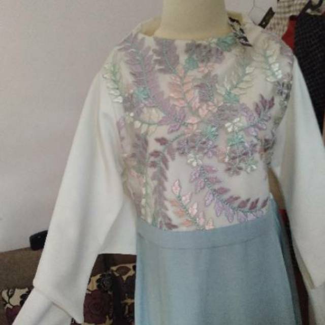 Gamis bordir mewah merk OMG Cinema