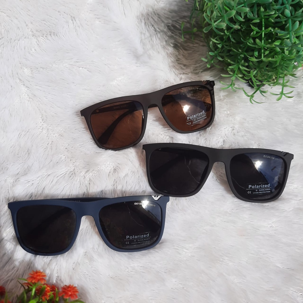 KACAMATA HITAM COWOK/KACAMATA FASHION