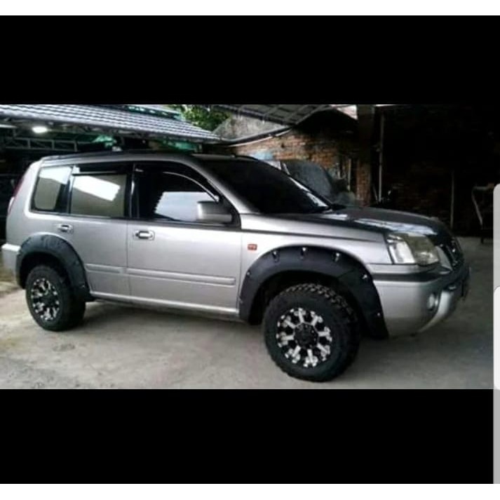 OVER FENDER NISSAN XTRAIL T30
