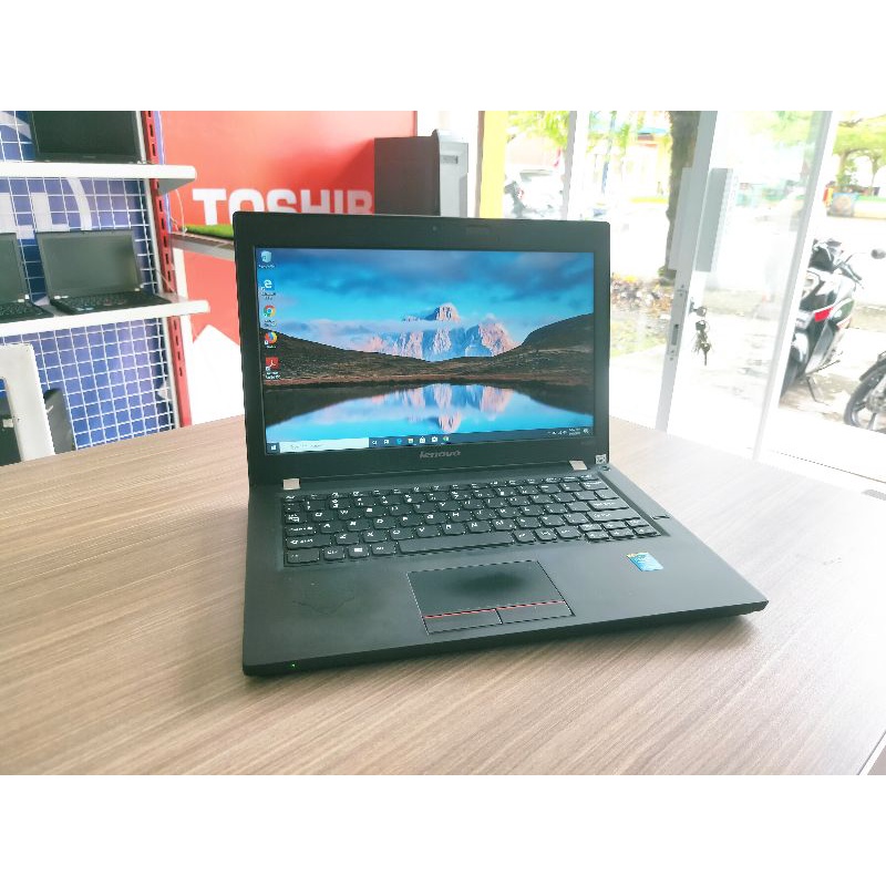 Lenovo K2450 i3 4Gb SSD 128Gb