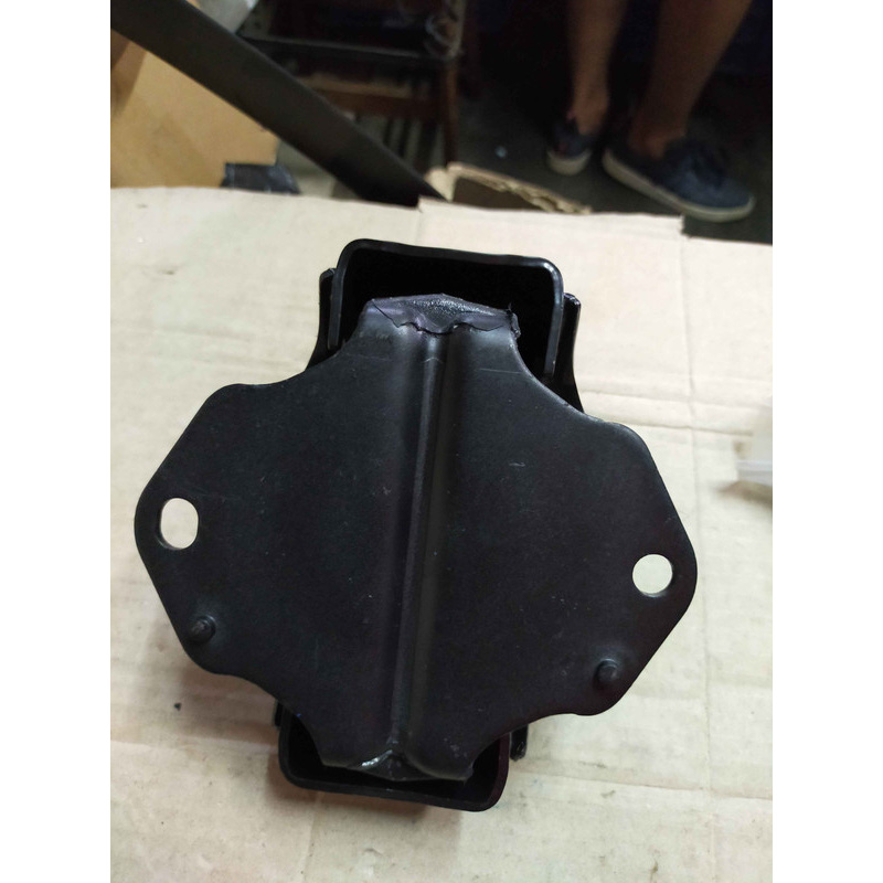 Engine Mounting Depan Mitsubishi Pajero DID ASLI KTB!