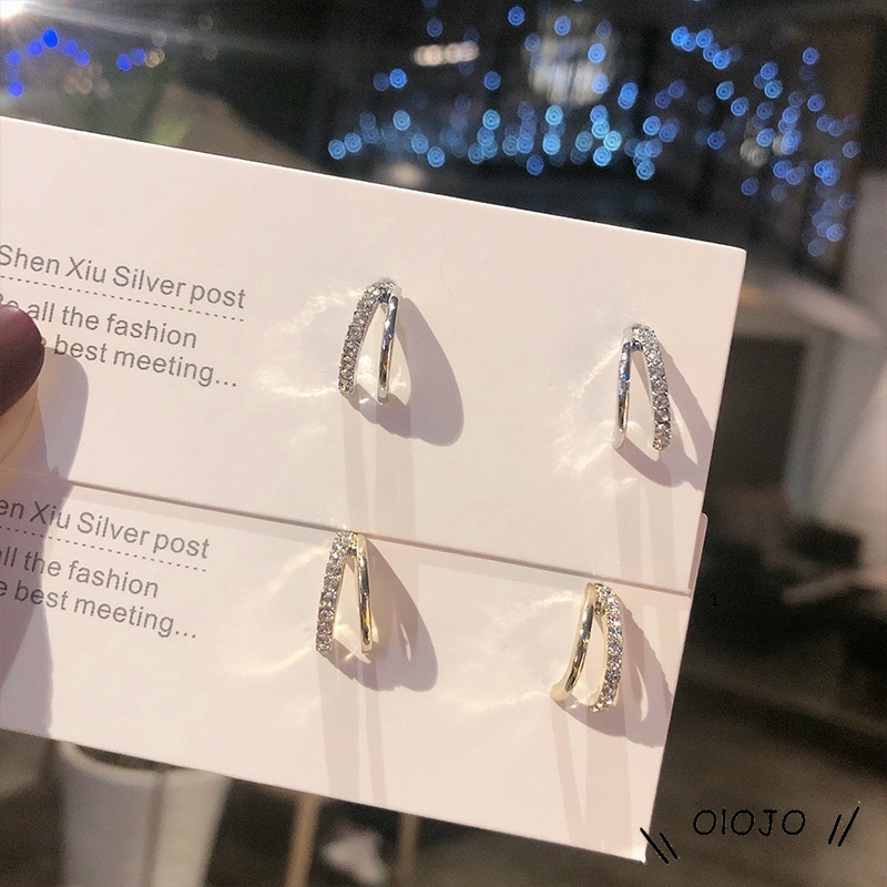 925 Sterling Silver Anting Kecil Fashion Wanita Tindik Setengah Lingkaran Berkedip Berbentuk Cshaped - ol