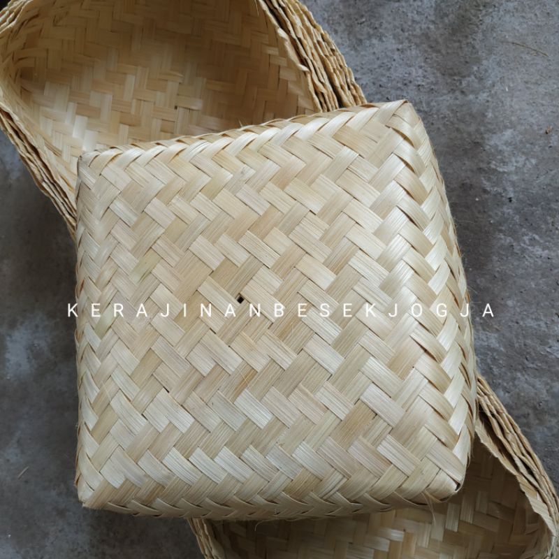 BESEK WALET 22X22CM besek anyaman bambu besek bakul besek burung walet sarang walet