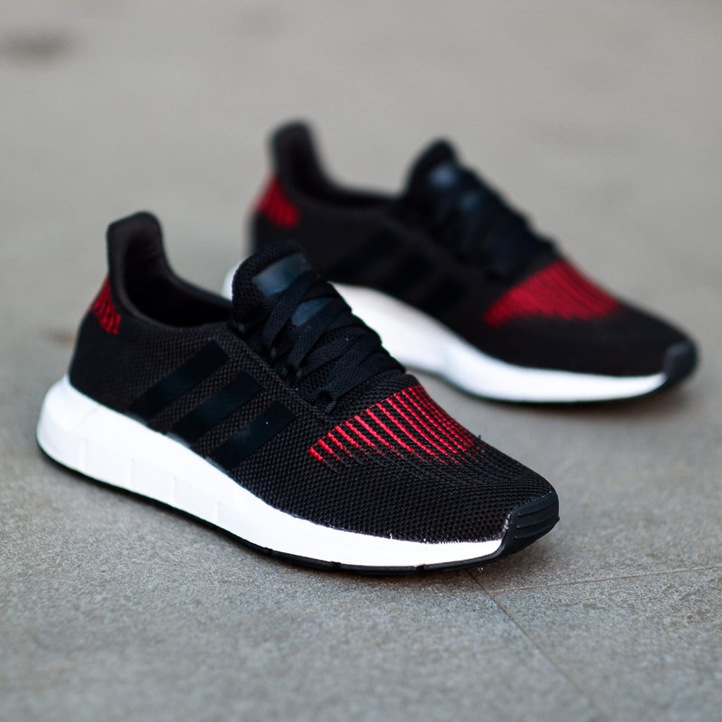 ADIDAS SWIFT RUN SERIES