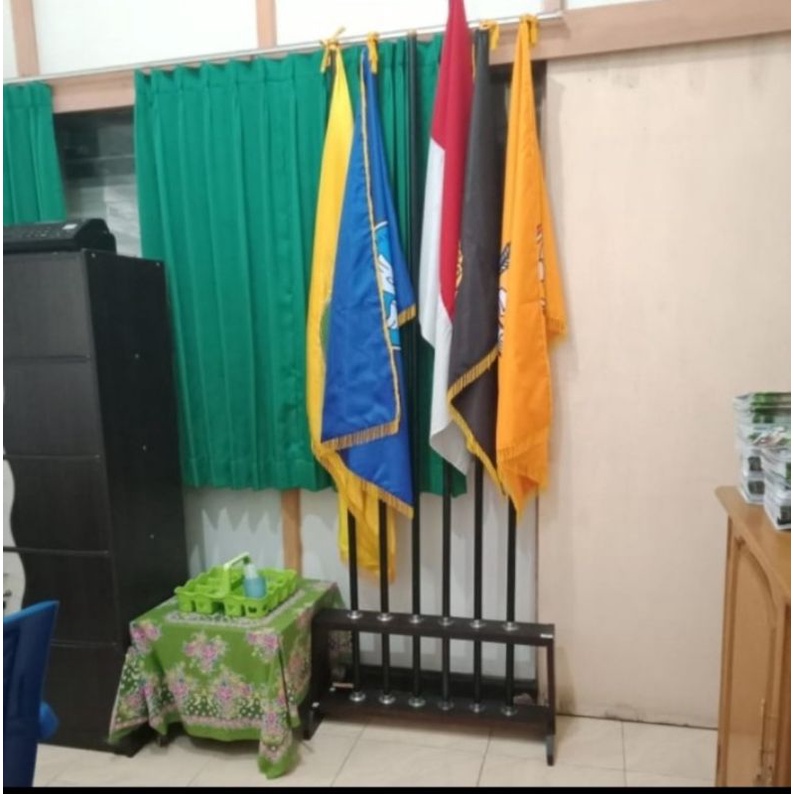 

paket custom tatakan bendera isi 6 lubang plus tiang