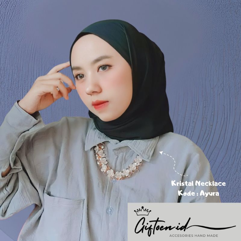 Kristal Necklaces / Kalung Kristal kode Ayura by giftoenacc