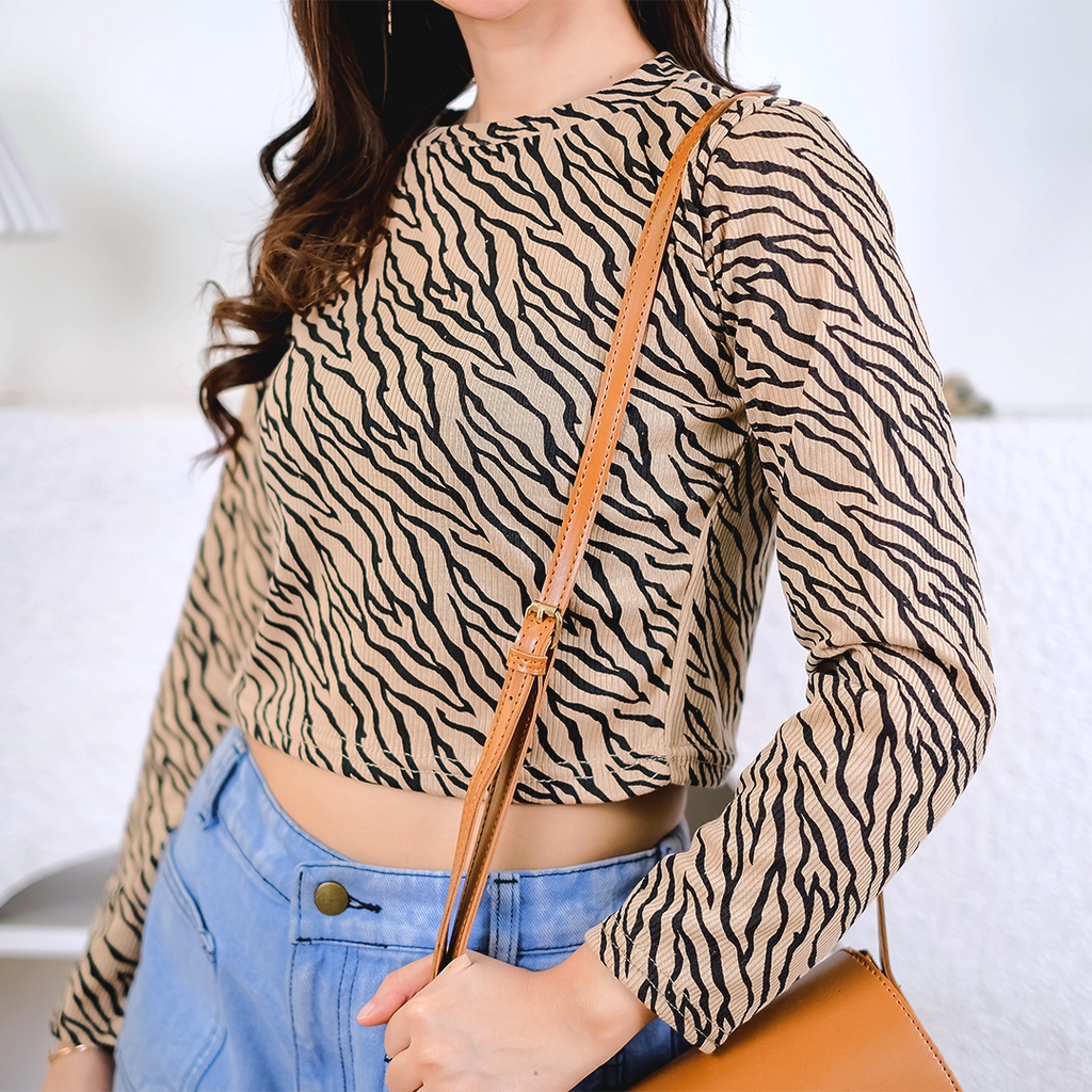 Tq88indonesia Fashion Baju Atasan Wanita Lengan Panjang Crop BLASTER ZEBRA RIB / Busana Santai Cewek / Ootd / Outfit / Outfit