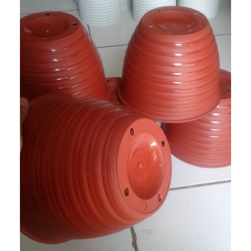 Pot Tawon 21 Cm Merah Bata Tawon Pot 22 Plastik 21cm Vas Pot Bunga