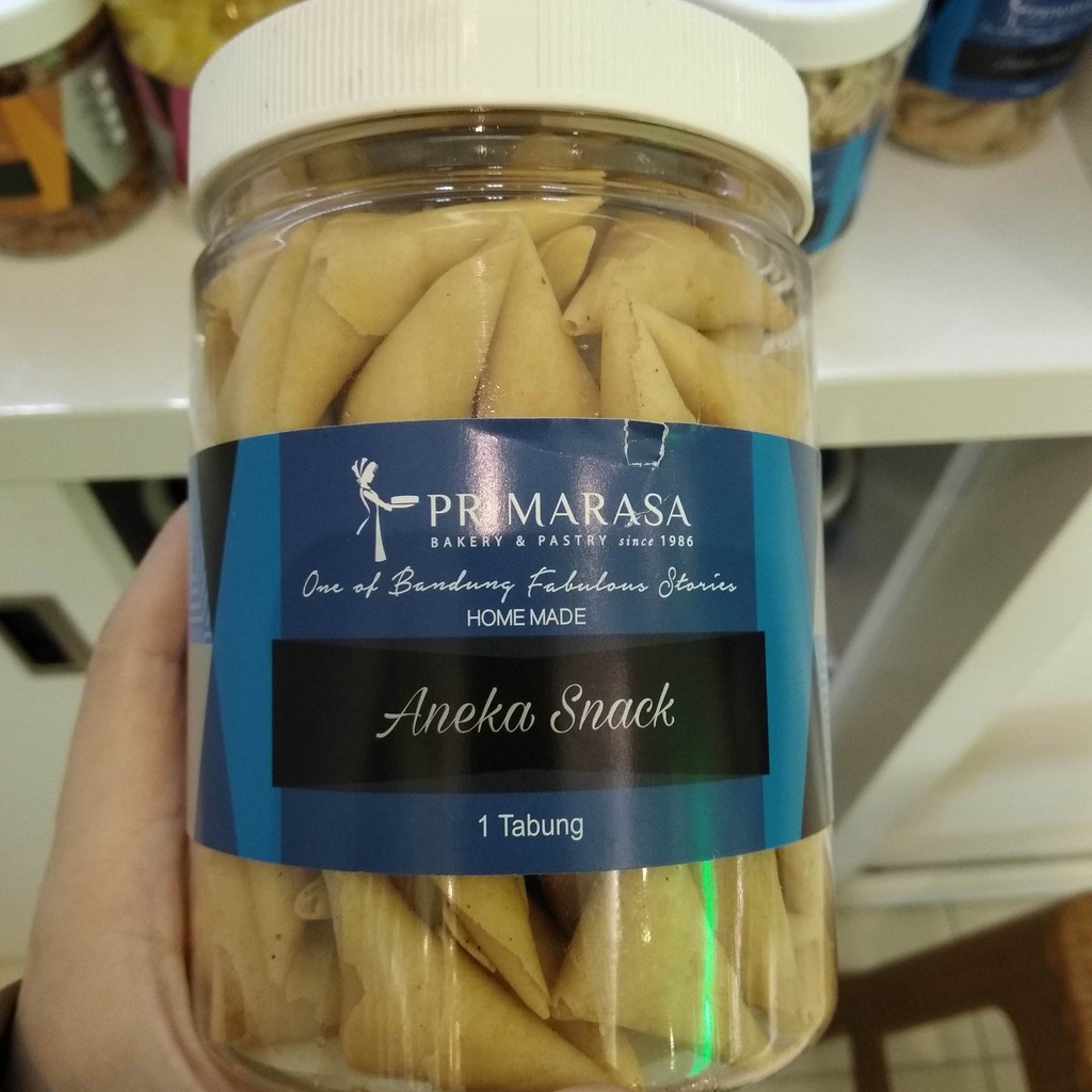 

READY CIKARANG 06 JUN 2025 - SAMOSA SNACK PRIMA RASA BANDUNG BEST SELLER SALE PROMO ORIGINAL GIFT PARCEL IDUL FITRI HAMPERS HITS