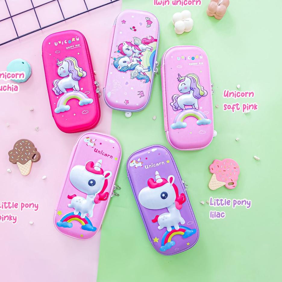 

Terbaru.. BBCKIDSWEAR - Pensil Case “Cewe Kue” - Perlengkapan sekolah - Tempat Pensil Motif