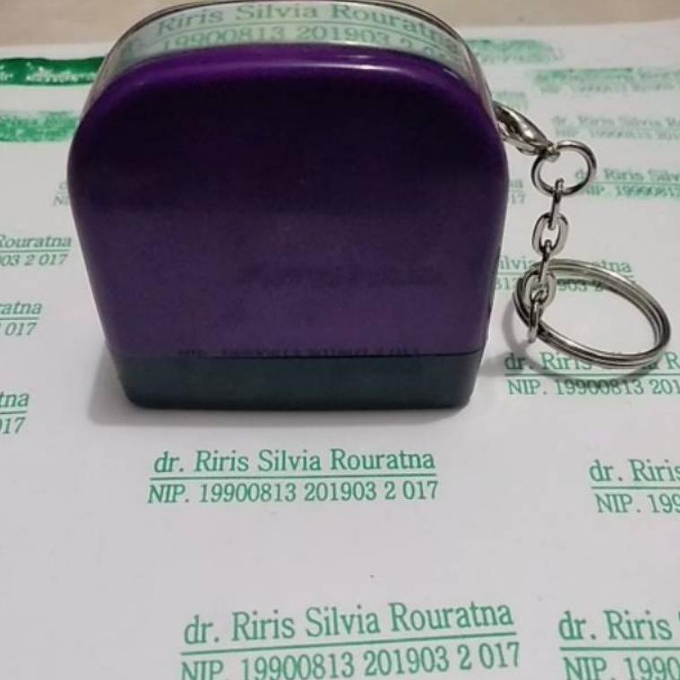 

c100₧ MURAH STEMPEL NAMA BIDAN, DOKTER, UKURAN10X30 MM APOTEKER, JABATAN, NO HP. CUSTOM STEMPEL TOKO PRIBADI STEMPEL OTOMATIS STEMPEL FLASH