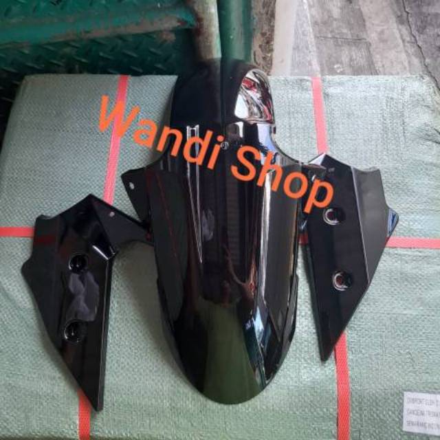 Spakbor depan variasi Vixion new Vixion old Versa