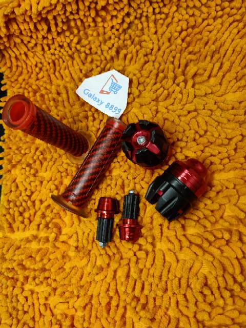 Handgrip karbon kitaco + Jalu As roda depan + Jalu stang merah universal