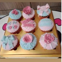 

cupcake custom karakter isi 9