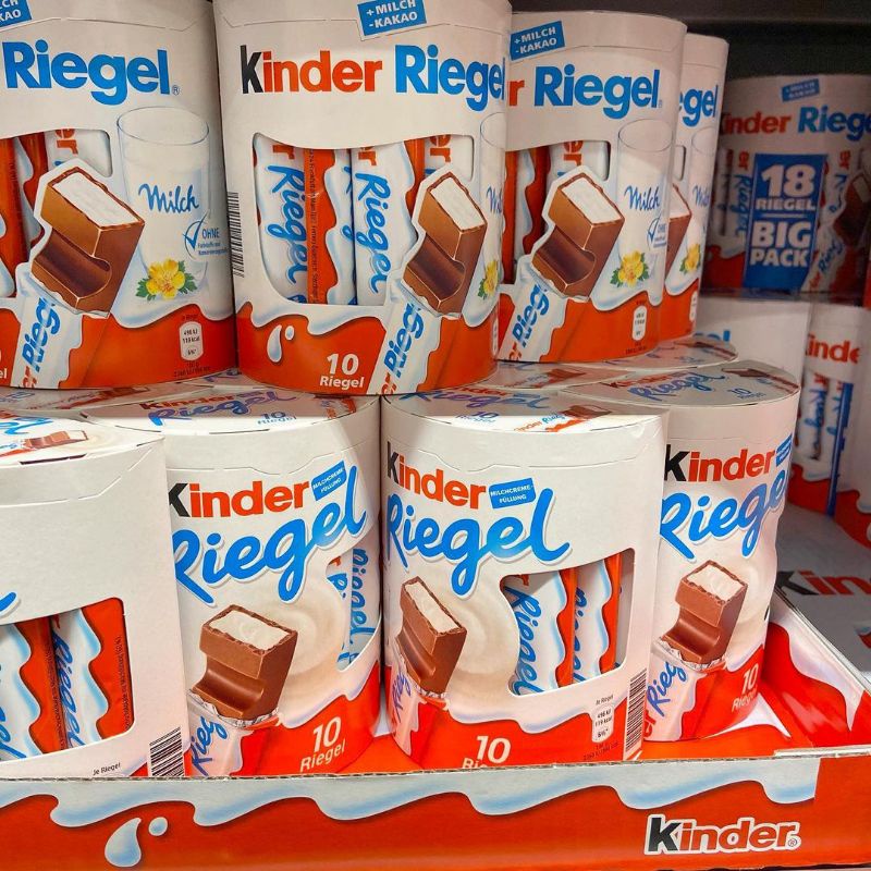 kinder riegel chocolate bar kinder bueno kinder joy crispy