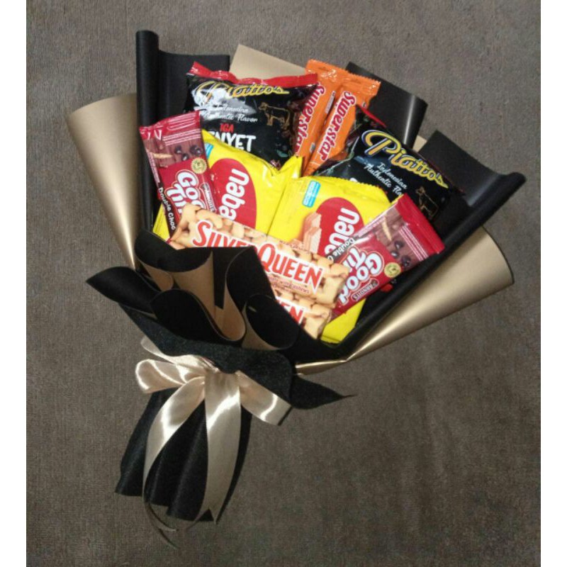 

READY BUCKET WISUDA,BUCKET VALENTINE,KADO ULANG TAHUN