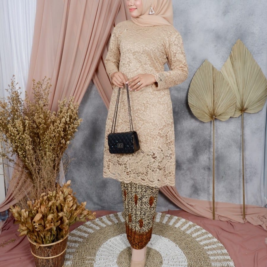 setelan kebaya big size ld 130 M L xl xxl 3l 4l + rok prisket /kebaya big size /kebaya brukat tunik jumbo/kebaya wisuda/kebaya kondangan/kebaya brukat 2022 /kebaya modern/kebaya kurung/Kebaya Tunik / Kebaya Wanita Black