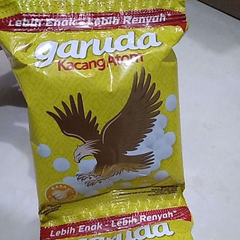 Garuda Kacang Atom 1 Ball isi (5 pak/Renceng x 10 bks)