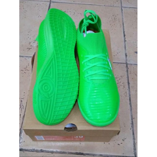 sepatu futsal ORTUSEIGHT CATALYST QUIVER 100% original