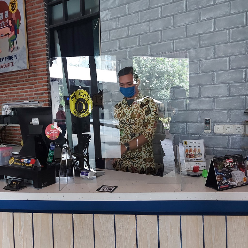 SEKAT AKRILIK / DIVIDER ACRYLIC / SEKAT RESTORAN / DIVIDER NEW NORMAL / AKRILIK CORONA / SEKAT MEJA