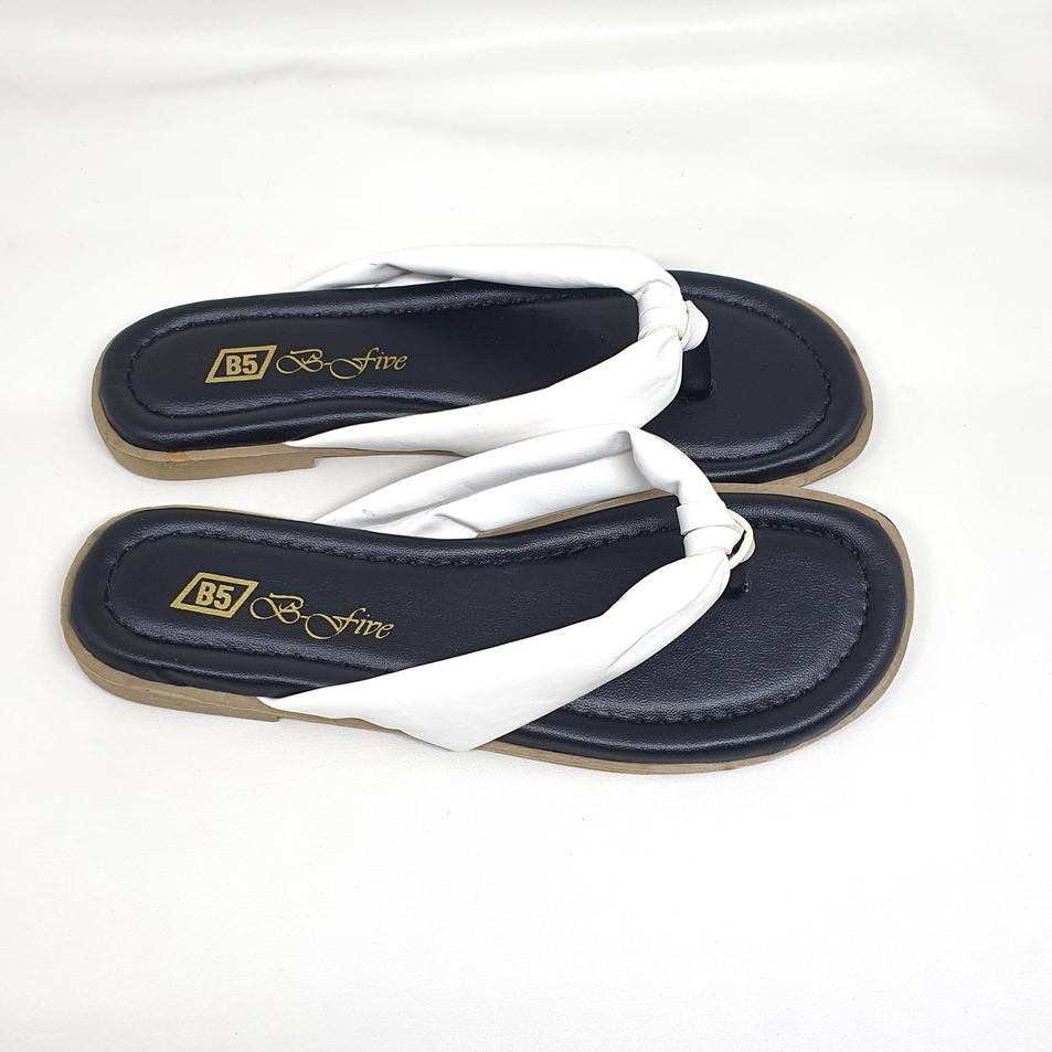 [KOT.26Au22ᵂ] Pollenzo - Selena Teplek Lia-004 Jepit Pita / B5 Original Sandal Wanita Teplek Japit P