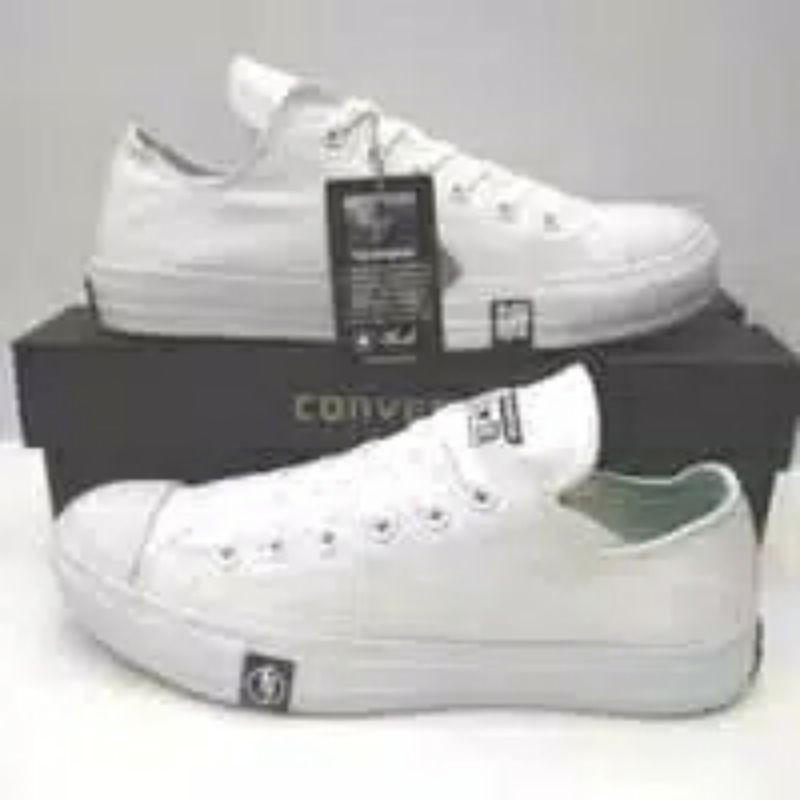 SEPATU CONVERSE ALL STAR UNDEFEATED CHUCK TAYLOR CT 2 ALLSTAR