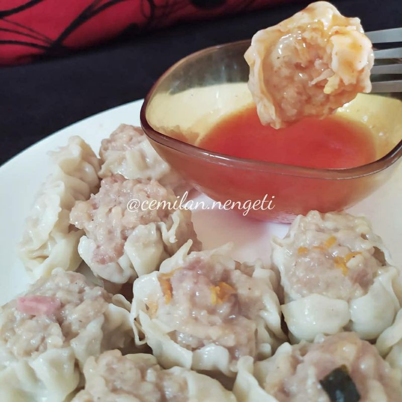 

DIMSUM SIOMAY HOMEMADE HALAL MAKANAN BEKU FROZEN FOOD