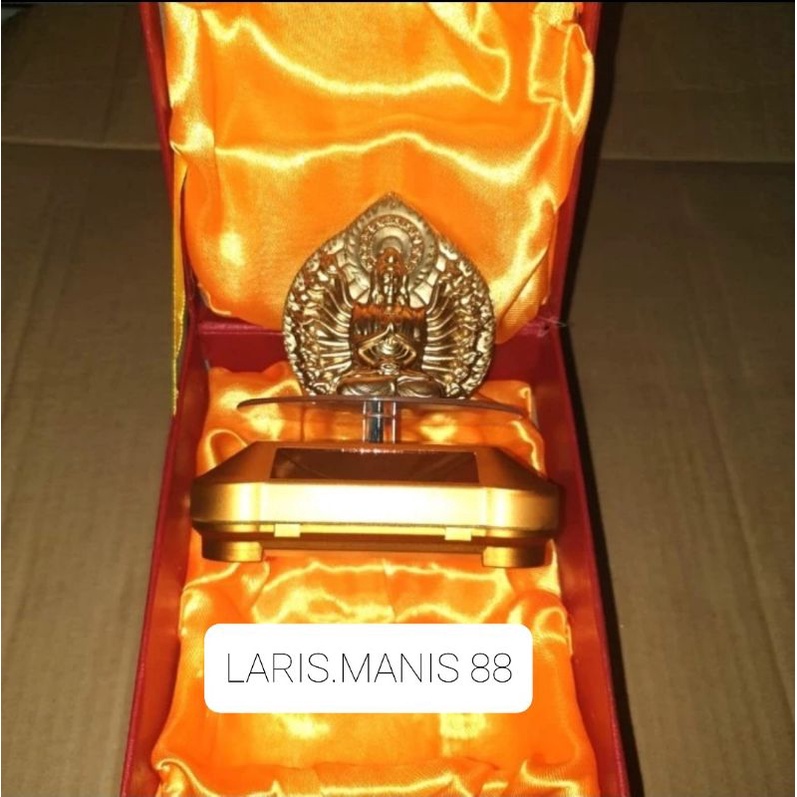 dewi kwan im tangan seribu pajangan mobil / meja kantor 4 in