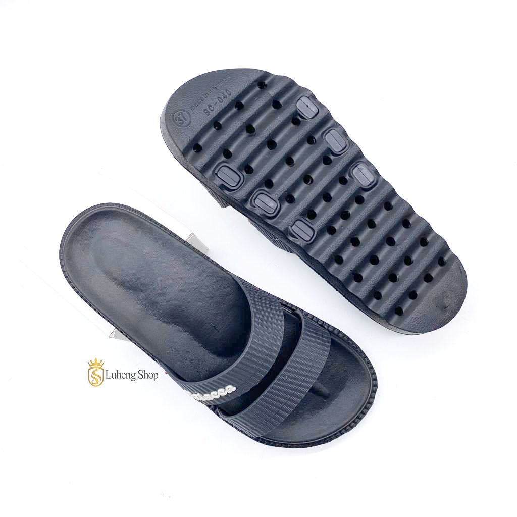 SANDAL WANITA KEKINIAN TERBARU SLIP ON SIMPEL bahan karet berkualitas tidak licin nyaman ringan dipakai