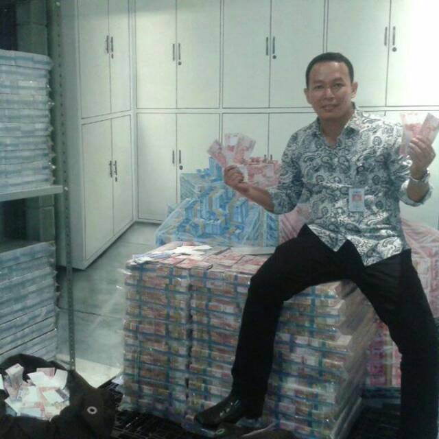 vellykurniawan