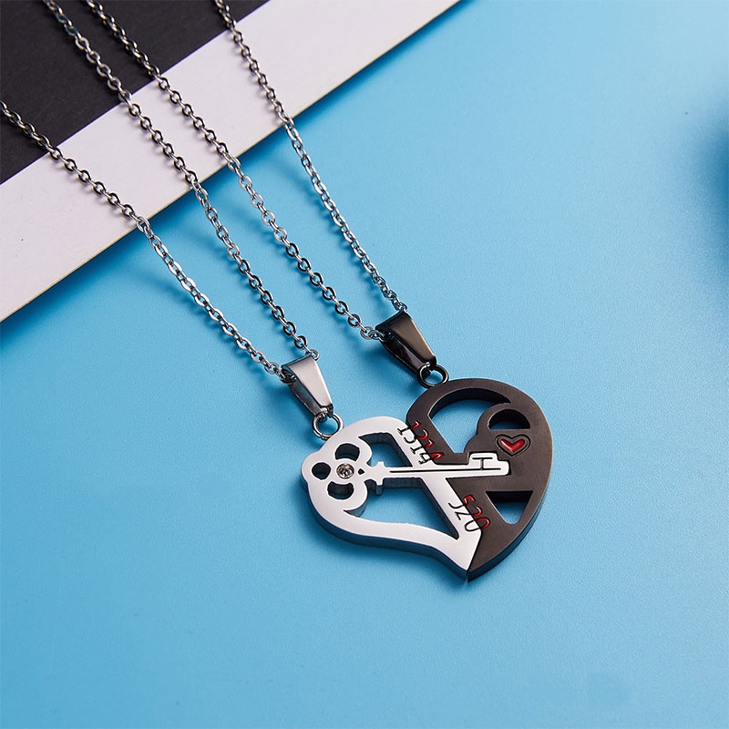 2 Pcs Kalung Couple Dengan Cinta Anda Jahitan Rantai Klavikula Titanium Cinta Kunci Dua Warna Hollow Fashion Aksesoris Fashion