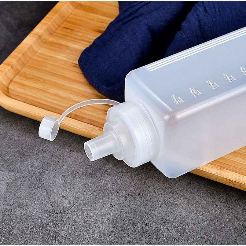 800/1000ML Large Diameter Dustproof Plastic Squeeze Sauce Bottle / Kitchen Seasoning Bottle