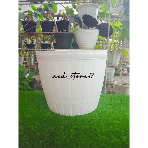 Pot Gentong Kayu 42 Besar