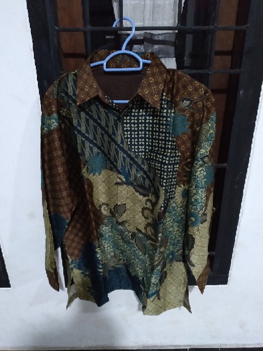 Kemeja Batik Semi Sutra Lengan Panjang Furing Istimewa M L Xl