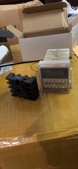 Omron DH48S-S Digital Timer Precision Delay Time Relay Twin Counter