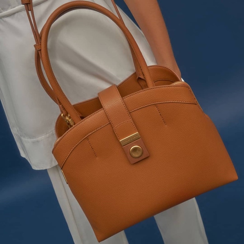 New Pushlock Double Tote