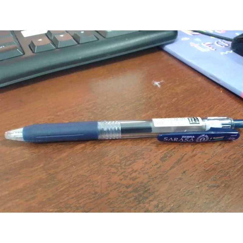 

Pulpen hasil looting