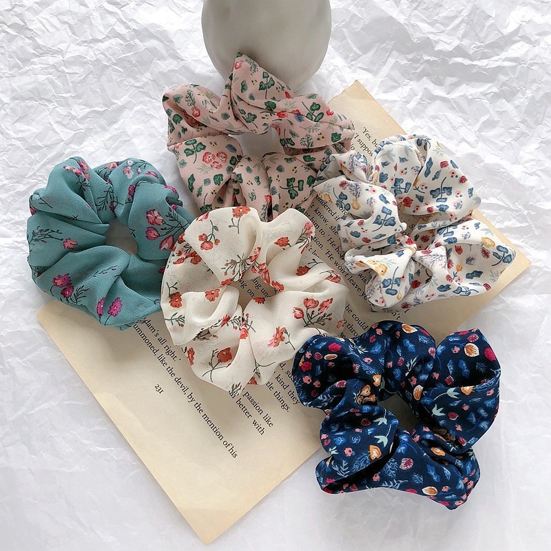 Ikat Rambut Scrunchie Korea / Kuncir Rambut Scrunchies Fashion RANDOM